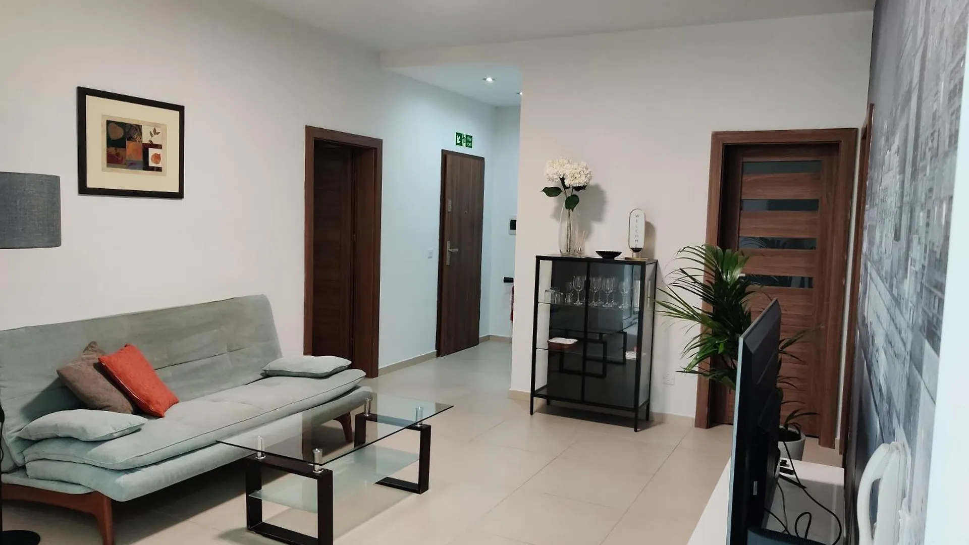 Depiro Point Deluxe - Modern, Designer Apartment 2 Minutes Away From Popular Sliema Seafront