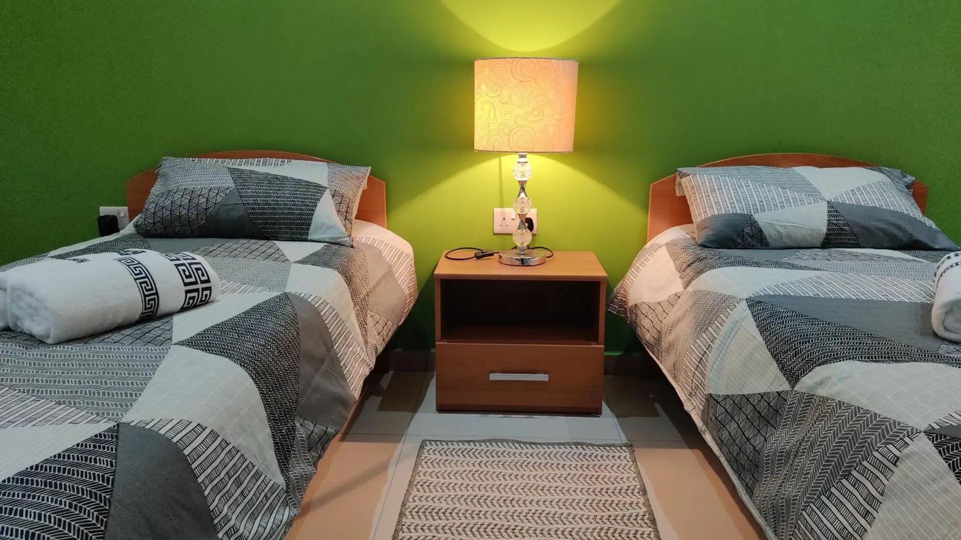 Depiro Point Deluxe - Modern, Designer Apartment 2 Minutes Away From Popular Sliema Seafront